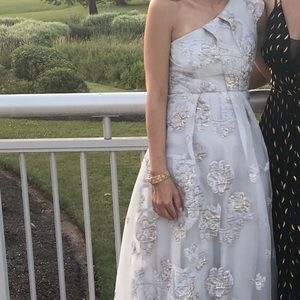 BCBGMAXAZRIA beautiful gown size 0